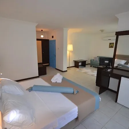 Hotel Zemda 3*