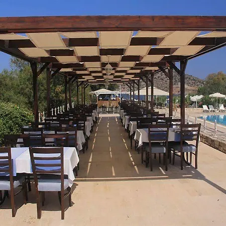 Zemda Hotel Gumusluk