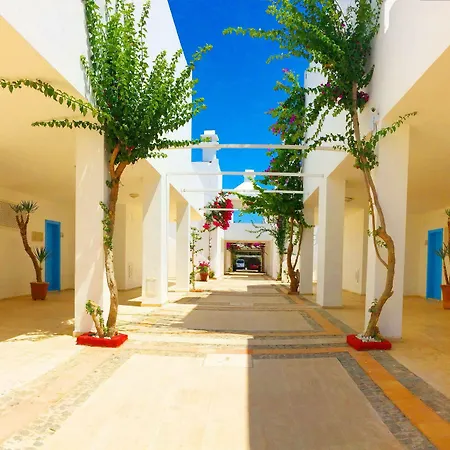 Hotel Zemda 3*